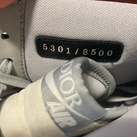 Air Dior Jordan 1s - Picture 4 of 10